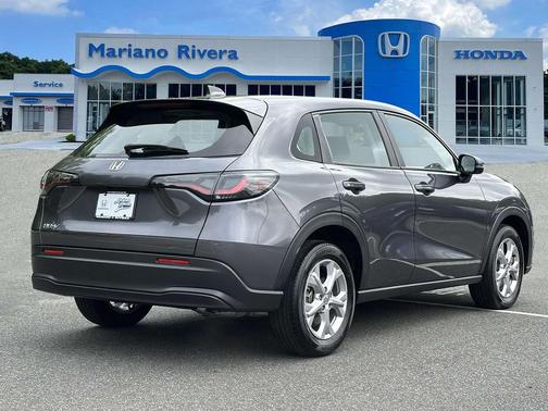 2023 Honda HR-V LX