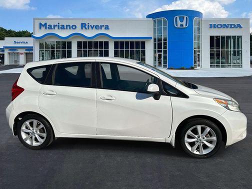 Aspen White Pearl 2014 Nissan Versa Note SV