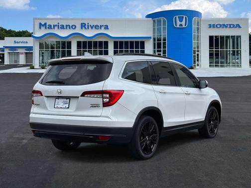 2022 Honda Pilot AWD Special Edition
