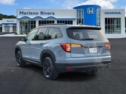 2022 Honda Pilot AWD TrailSport