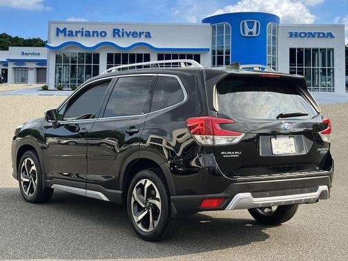 2022 Subaru Forester Touring