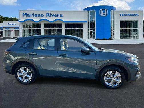 Nordic Forest Pearl 2025 Honda HR-V LX