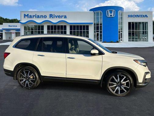 Platinum White Pearl 2021 Honda Pilot AWD Elite
