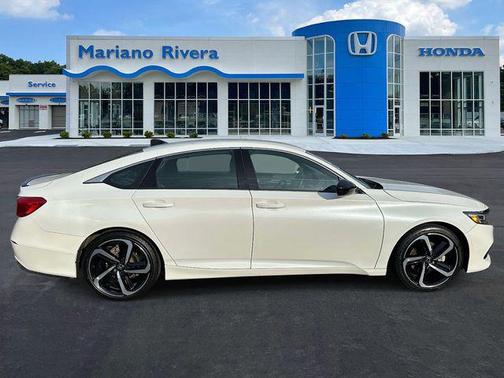 Platinum White Pearl 2022 Honda Accord Sport 1.5T