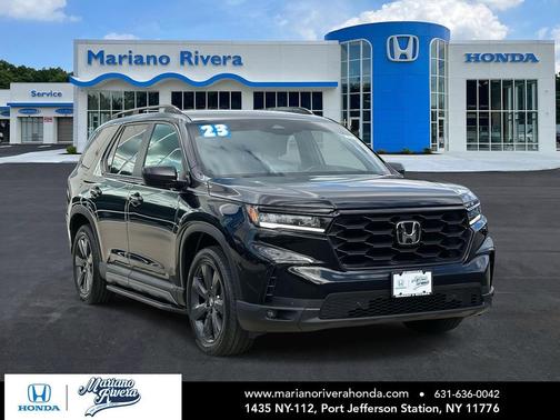 2023 Honda Pilot AWD Sport