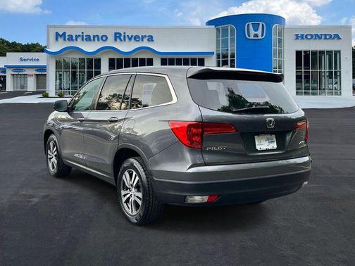 Modern Steel Metallic 2016 Honda Pilot EX-L