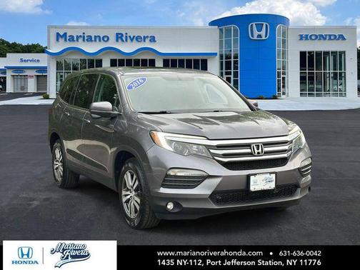 Modern Steel Metallic 2016 Honda Pilot EX-L