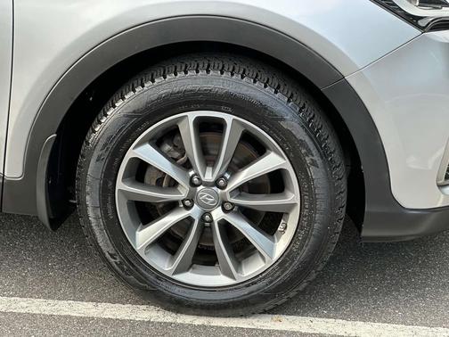 2018 Hyundai SANTA FE SE