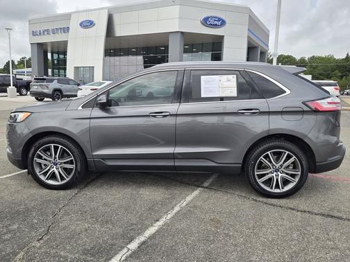 CARBONIZED GRAY 2022 Ford Edge TITANIUM