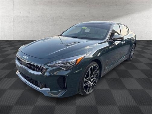 2022 Kia Stinger GT2