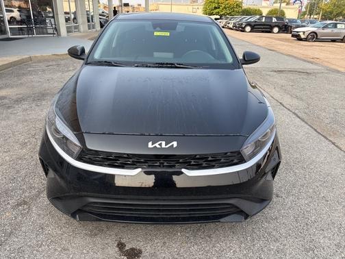 2023 Kia Forte LX