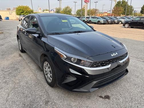 2023 Kia Forte LX