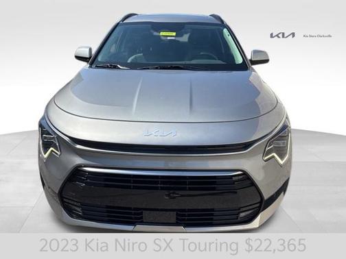 Steel Gray 2023 Kia Niro SX Touring