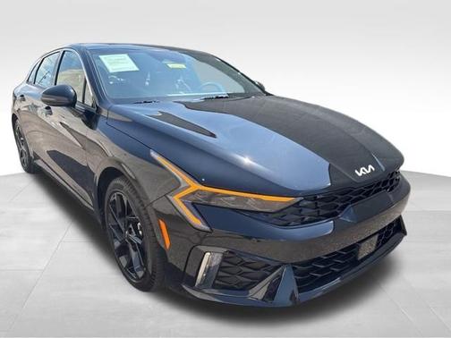 Aurora Black Pearl 2026 Kia K5 GT-Line