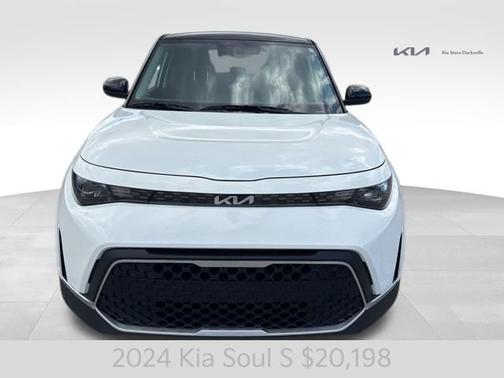 Clear White 2024 Kia Soul S