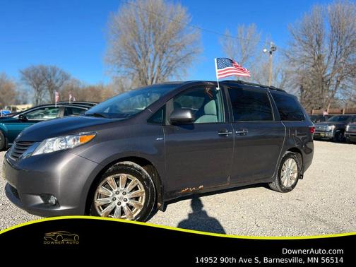 2017 Toyota Sienna XLE