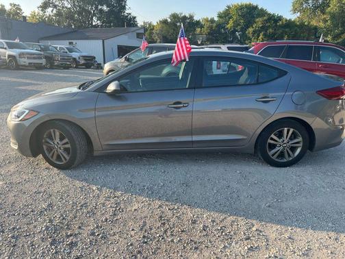 2018 Hyundai ELANTRA Value Edition