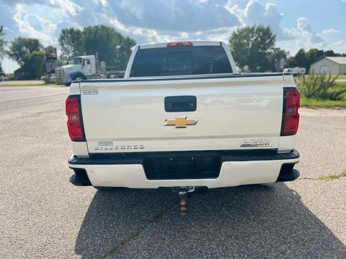 2014 Chevrolet Silverado 1500 High Country