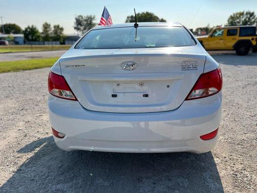 2017 Hyundai Accent Value Edition