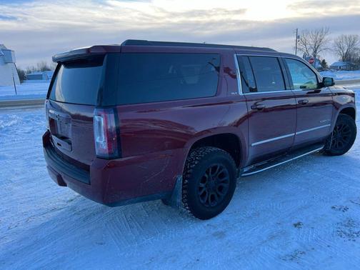 2018 GMC Yukon XL SLT