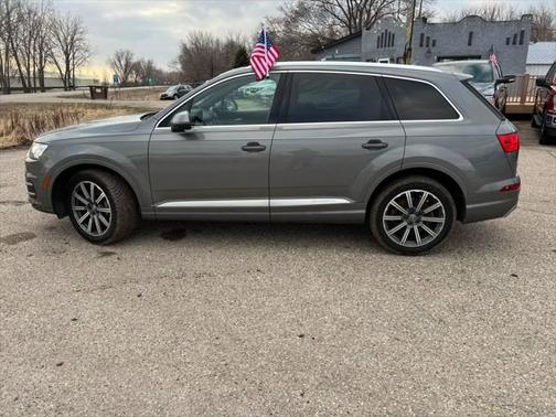 2017 Audi Q7 3.0T Premium