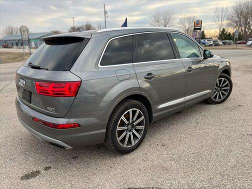 2017 Audi Q7 3.0T Premium