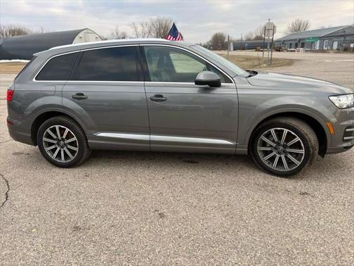 2017 Audi Q7 3.0T Premium