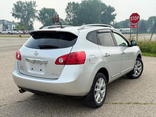 2011 Nissan Rogue SV