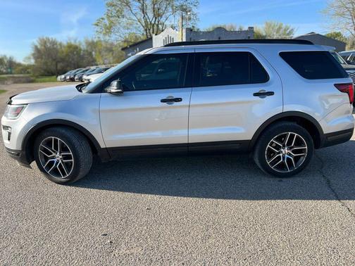 Ingot Silver Metallic 2019 Ford Explorer Sport
