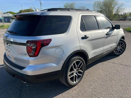 Ingot Silver Metallic 2019 Ford Explorer Sport