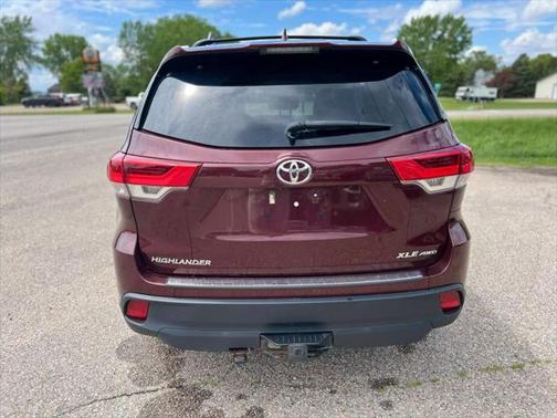 2018 Toyota Highlander SE
