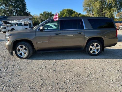 2016 Chevrolet Suburban LT