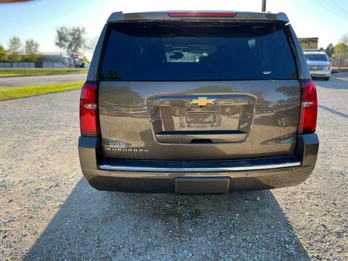 2016 Chevrolet Suburban LT