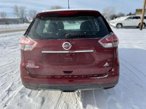 2015 Nissan Rogue S