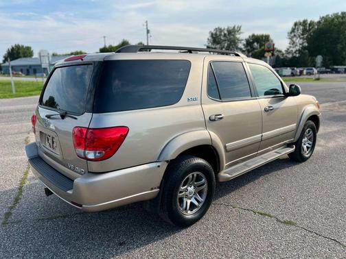 2007 Toyota Sequoia SR5