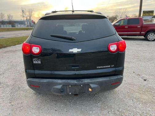 2011 Chevrolet Traverse LT