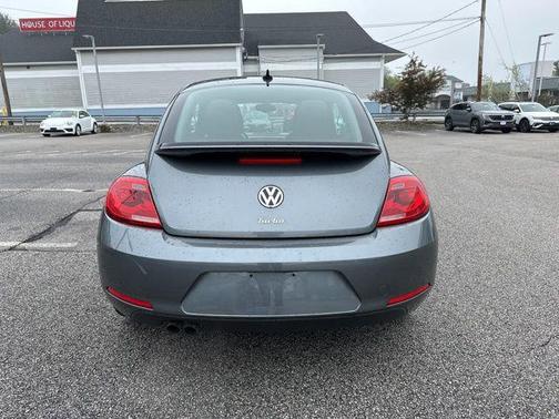 2016 Volkswagen Beetle 1.8T SEL