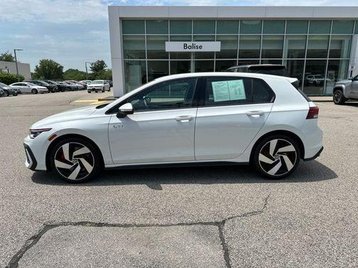 Opal White Pearl 2025 Volkswagen Golf GTI 2.0T S DSG