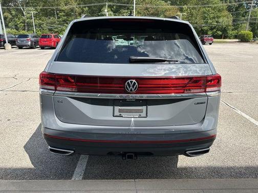 2026 Volkswagen Atlas 2.0T SE w/Technology 4MOTION