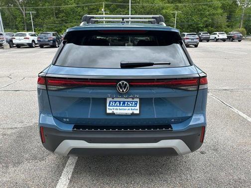 2025 Volkswagen Tiguan 2.0T SE 4MOTION