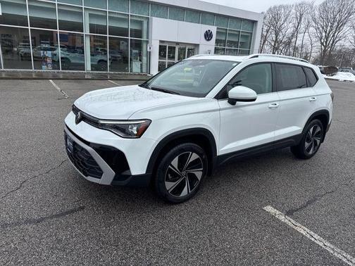 2025 Volkswagen Taos 1.5T SE