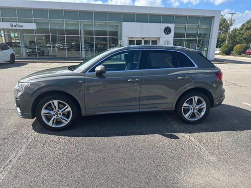 2023 Audi Q3 Premium 45 TFSI S line quattro Tiptronic