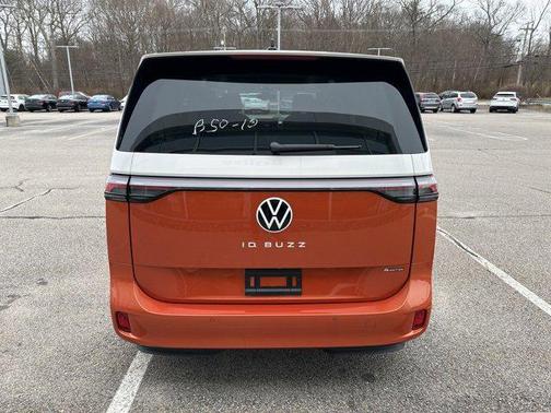 2025 Volkswagen ID. Buzz 1st Edition with 4MOTION