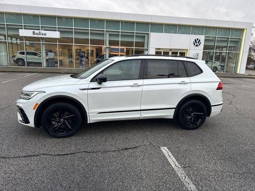 2023 Volkswagen Tiguan 2.0T SE R-Line Black 4MOTION