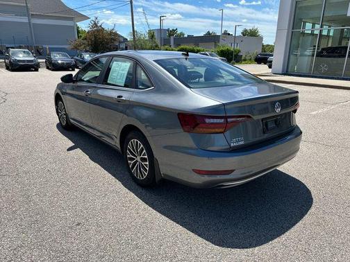 Platinum Gray Metallic 2019 Volkswagen Jetta 1.4T SEL