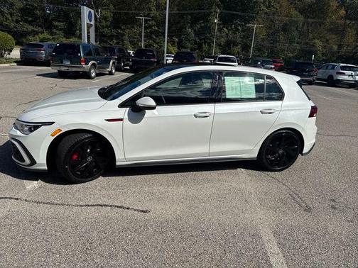 2023 Volkswagen Golf GTI 2.0T SE DSG