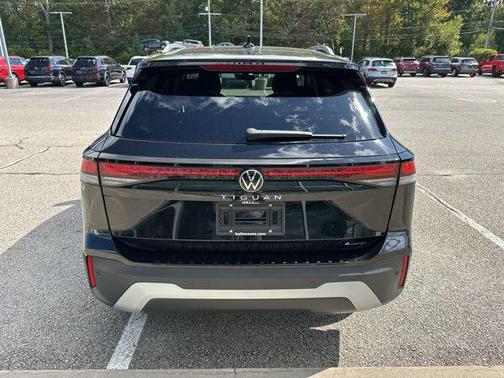 2025 Volkswagen Tiguan 2.0T S 4MOTION