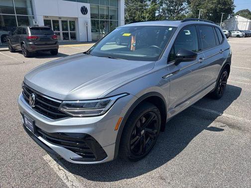 2024 Volkswagen Tiguan 2.0T SE R-Line Black 4MOTION