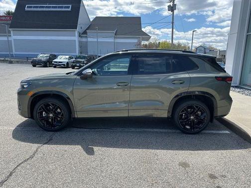 Avocado Green w/Deep Black Roof 2026 Volkswagen Tiguan 2.0T SE R-Line Black 4MOTION