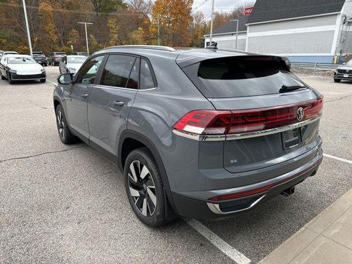 2026 Volkswagen Atlas Cross Sport 2.0T SE w/Technology 4MOTION